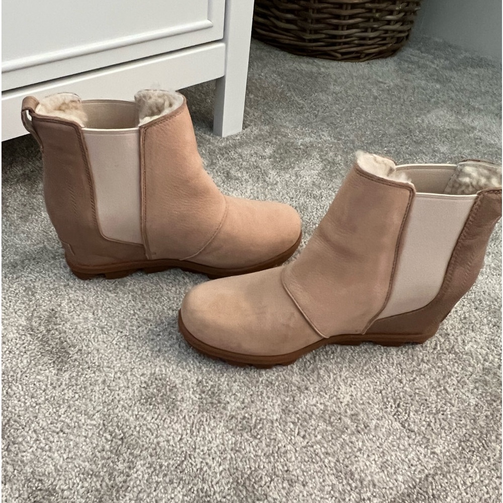 Sorel Joan of arctic wedge booties